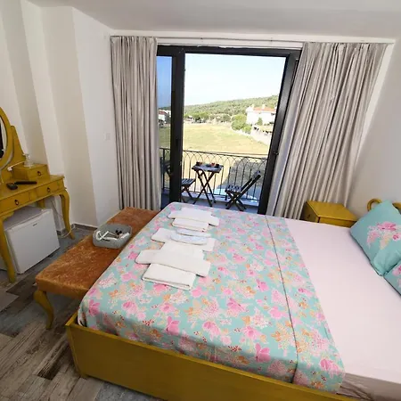 Hotel Morisi *